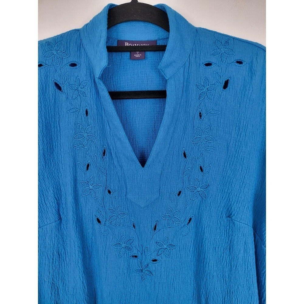 Roaman's Blouse 12 Womens Blue Die Cut 3/4 Sleeve V Neck Pullover Tunic Top - Picture 3 of 6